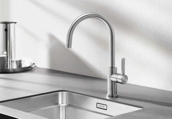 Смеситель из нержавейки