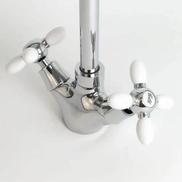 Смеситель-елочка Lemen гибкий излив хром/белый LEMEN (арт. LD-91634W-N19)