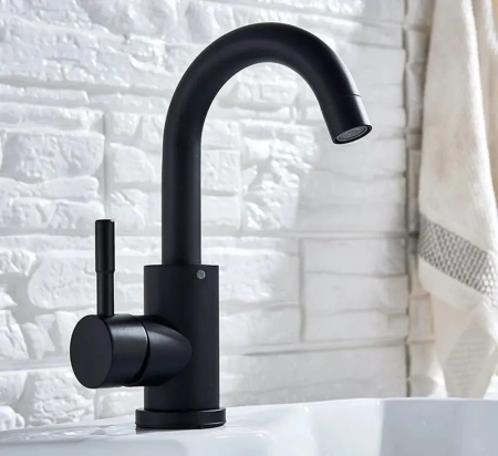 Смеситель для раковины однорычажный Lemen на гайке чёрный нержавейка LEMEN (арт. LA1060E)