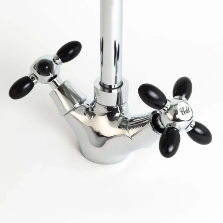 Смеситель-елочка Lemen гибкий излив хром/чёрный LEMEN (арт. LD-91634E-N19)