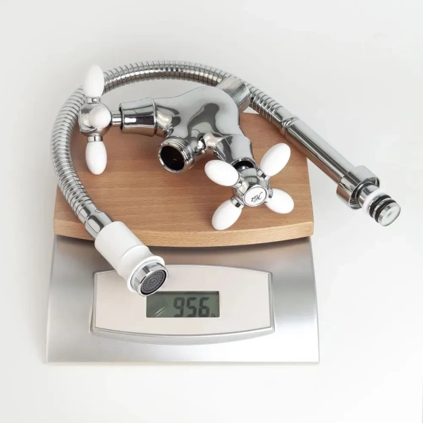 Смеситель-елочка Lemen гибкий излив хром/белый LEMEN (арт. LD-91634W-N19)