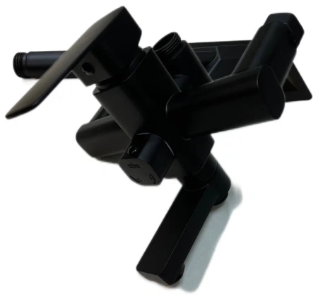 Смеситель для душевой D-Lin нержавеющая сталь черный D-Lin (арт. D10A03)